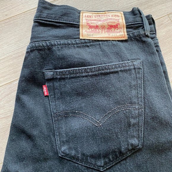 Levis 501 Straight Leg Button Fly Original Fit Jeans Dyed Black 34x30 - Picture 2 of 10